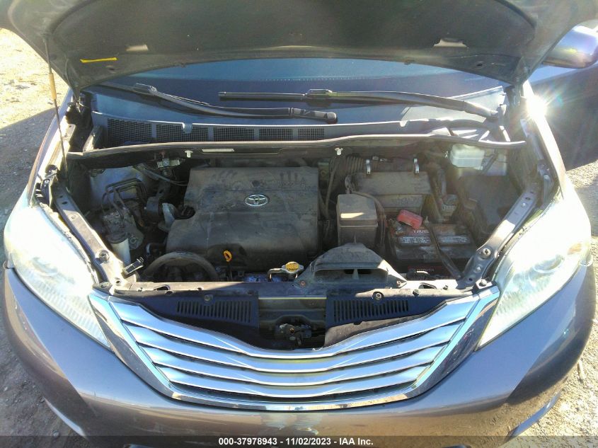 5TDYK3DC5CS206452 2012 TOYOTA SIENNA, photo no. 10