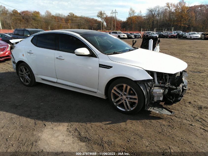 2013 KIA OPTIMA SX W/LIMITED PKG - 5XXGR4A62DG130347