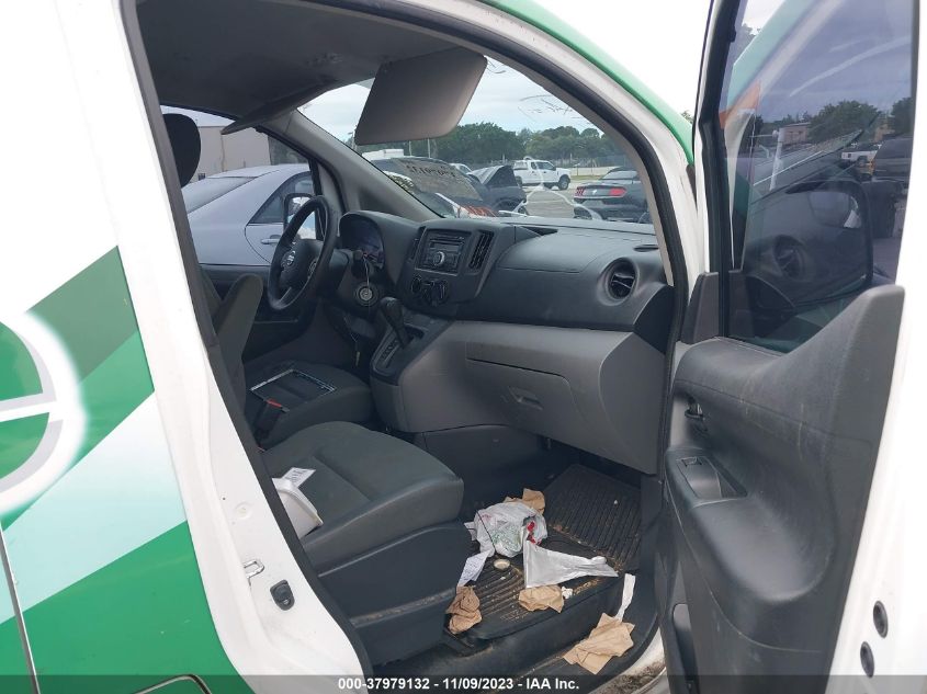2015 NISSAN NV200 S - 3N6CM0KN5FK717549