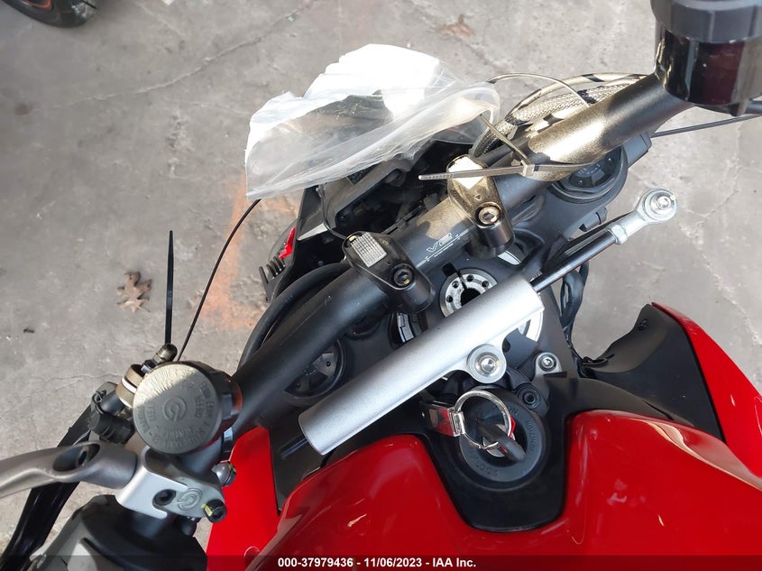 VIN ZDMFAKYW8PB005378 2023 DUCATI STREETFIGHTER V2