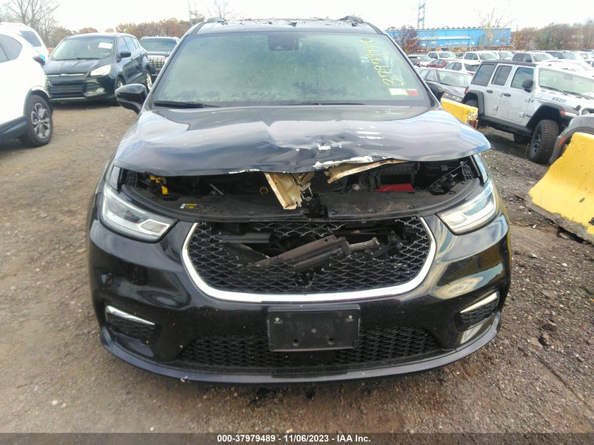 VIN 2C4RC1BG9MR556964 2021 CHRYSLER PACIFICA TOURING L