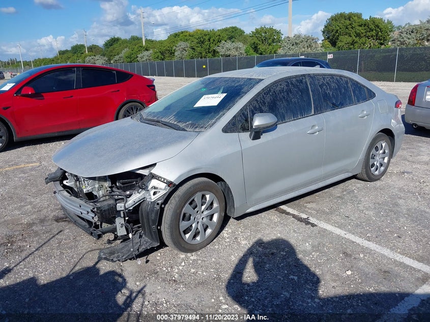 VIN 5YFEPMAE2NP290242 2022 TOYOTA COROLLA LE