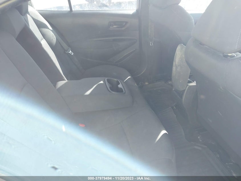 VIN 5YFEPMAE2NP290242 2022 TOYOTA COROLLA LE
