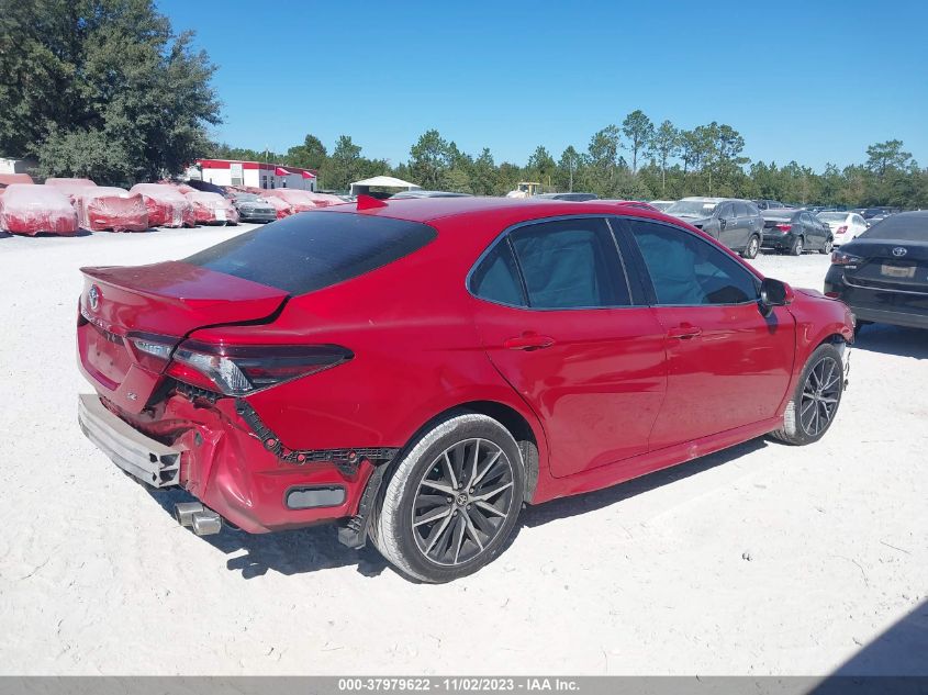2021 TOYOTA CAMRY SE/SE NIGHT SHADE - 4T1G11AK4MU438631