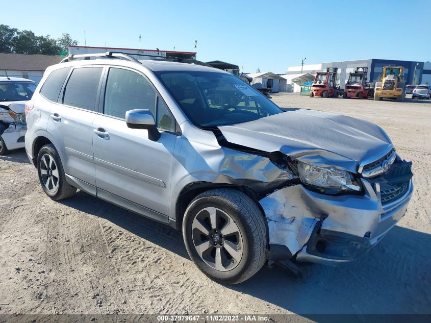 VIN JF2SJAGC0JH576347 2018 SUBARU FORESTER no.1