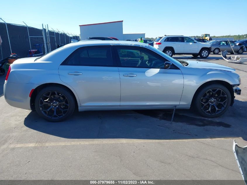 2019 CHRYSLER 300 TOURING - 2C3CCAAG1KH580500