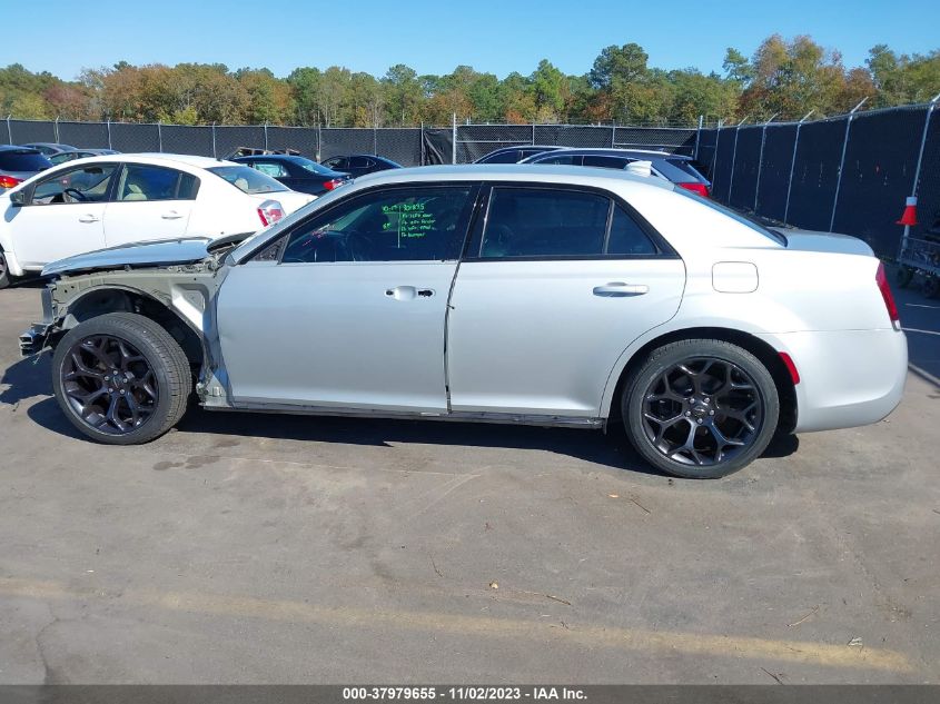 2019 CHRYSLER 300 TOURING - 2C3CCAAG1KH580500