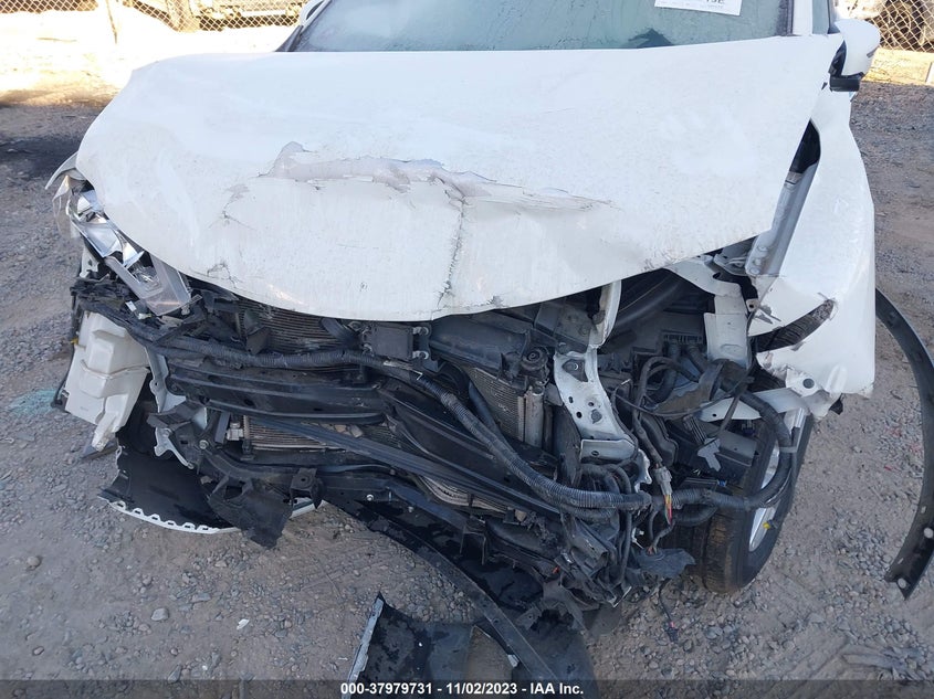 VIN KNMAT2MT5JP526046 2018 NISSAN ROGUE S/SV