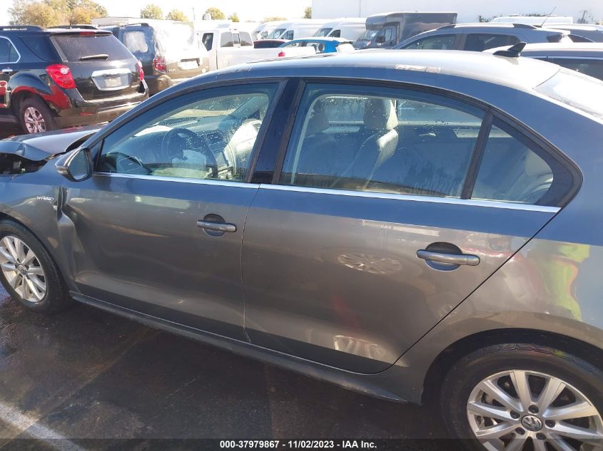 2013 VOLKSWAGEN JETTA HYBRID SE 3VW637AJ2DM295927