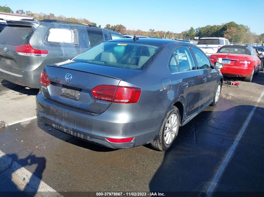 2013 VOLKSWAGEN JETTA HYBRID SE 3VW637AJ2DM295927