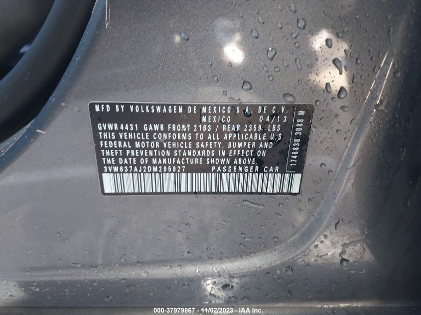 2013 VOLKSWAGEN JETTA HYBRID SE 3VW637AJ2DM295927