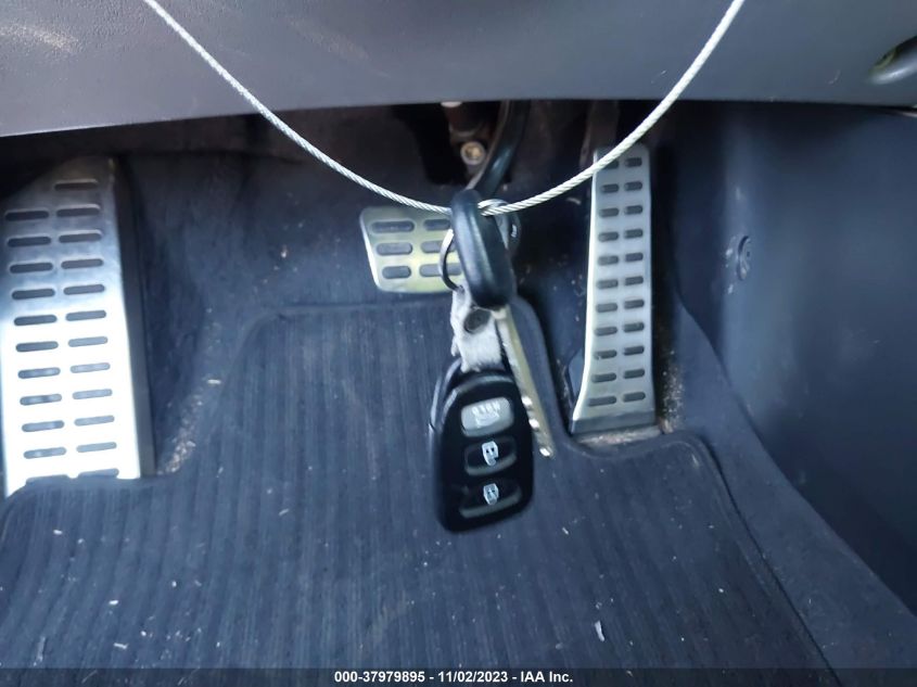 2013 HYUNDAI ELANTRA COUPE SE KMHDH6AE1DU002700