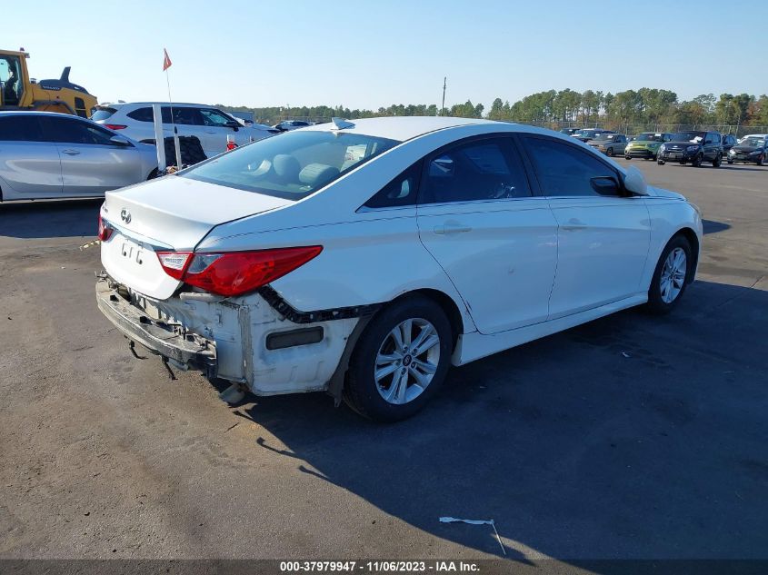 2014 HYUNDAI SONATA GLS - 5NPEB4AC2EH868379