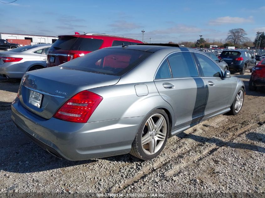 2013 MERCEDES-BENZ S 550 4MATIC WDDNG9EB6DA533721