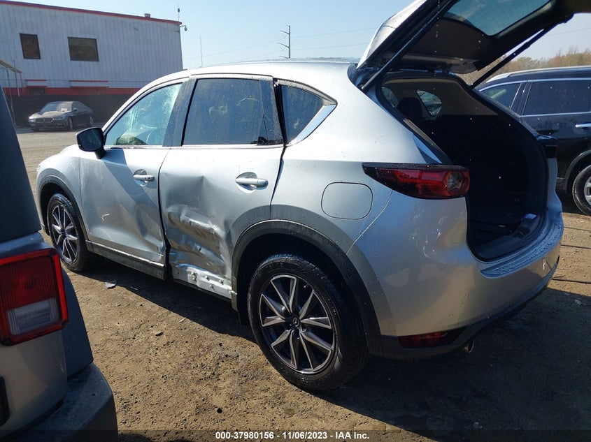VIN JM3KFBDMXJ0356786 2018 MAZDA CX-5 GRAND TOURING