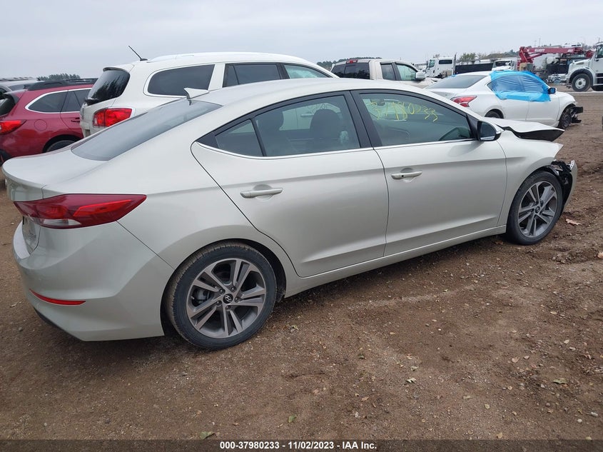 VIN 5NPD84LF7JH215669 2018 HYUNDAI ELANTRA LIMITED