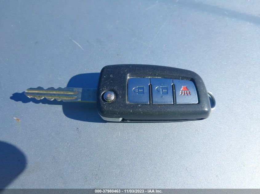 2015 NISSAN ROGUE S - KNMAT2MV7FP544511