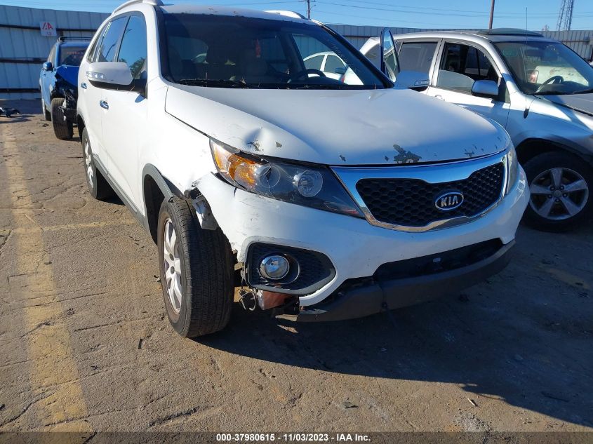 2013 KIA SORENTO LX - 5XYKT4A68DG405114