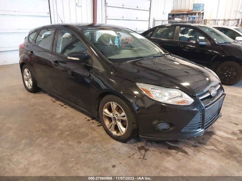 2014 FORD FOCUS SE - 1FADP3K26EL335918