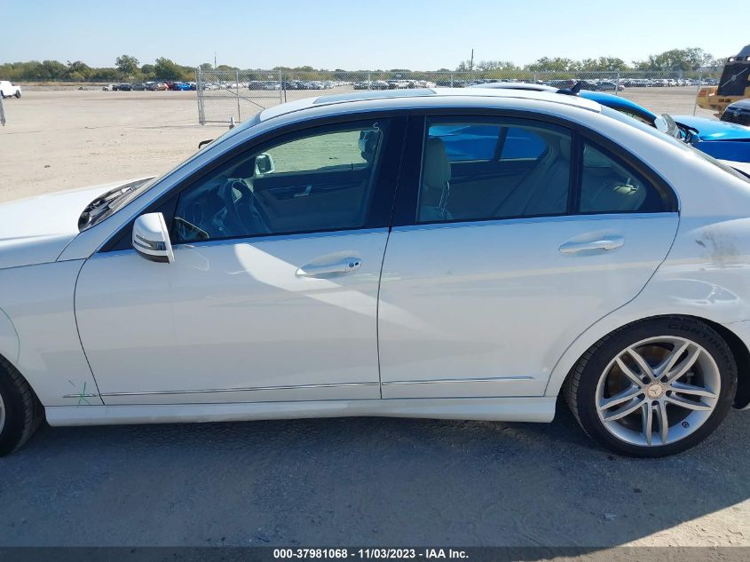 2013 MERCEDES-BENZ C 250 SPORT/LUXURY WDDGF4HB7DA831429