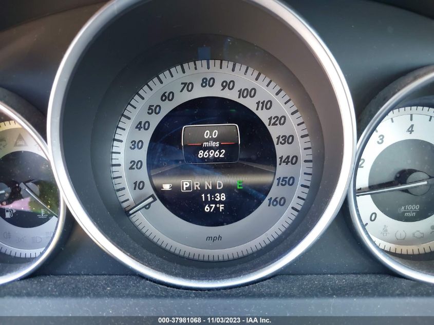 2013 MERCEDES-BENZ C 250 SPORT/LUXURY WDDGF4HB7DA831429