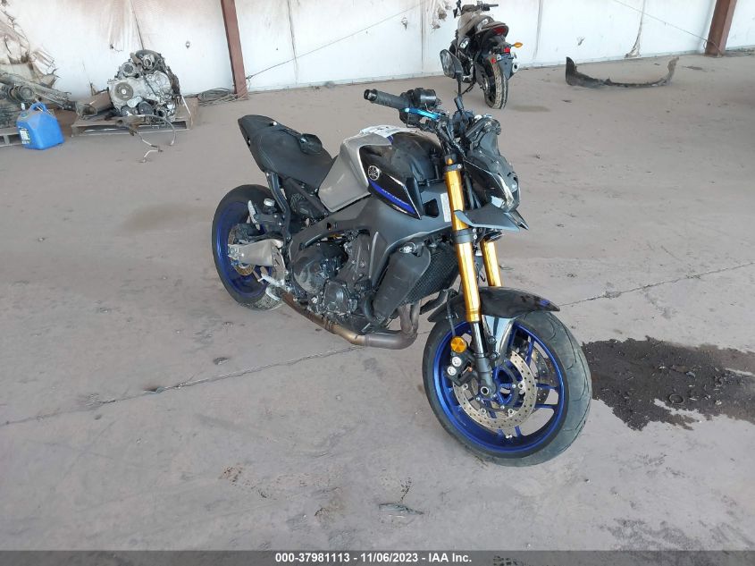 2022 YAMAHA MT09 D - JYARN72E5NA001023