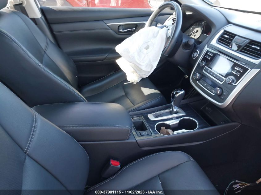 2017 NISSAN ALTIMA 2.5/S/SV/SL/SR - 1N4AL3AP4HC110591