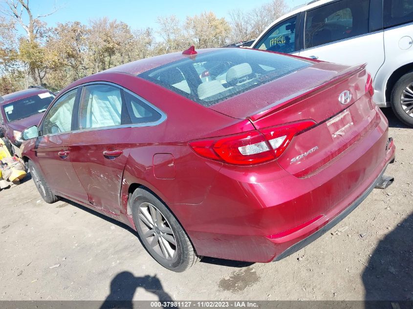 2015 HYUNDAI SONATA SE - 5NPE24AF1FH072640