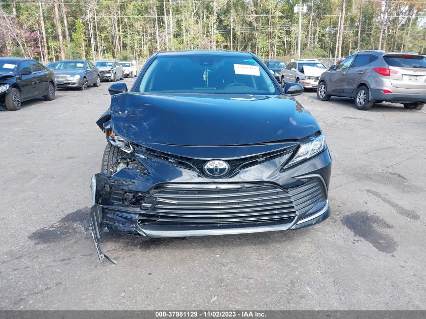 2022 TOYOTA CAMRY LE - 4T1C11AK2NU681001