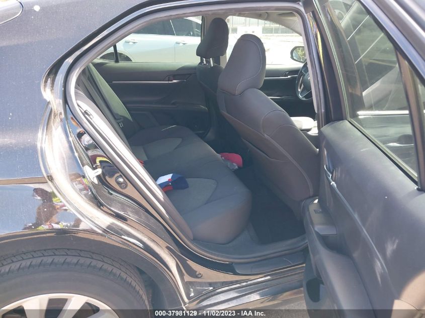 2022 TOYOTA CAMRY LE - 4T1C11AK2NU681001