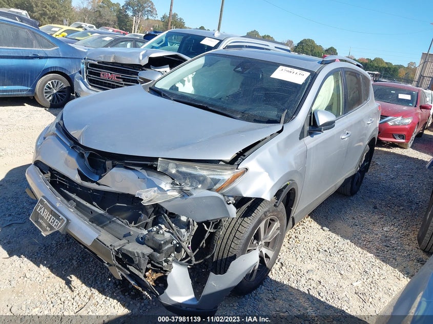VIN JTMWFREV4JJ172643 2018 TOYOTA RAV4 ADVENTURE/XLE