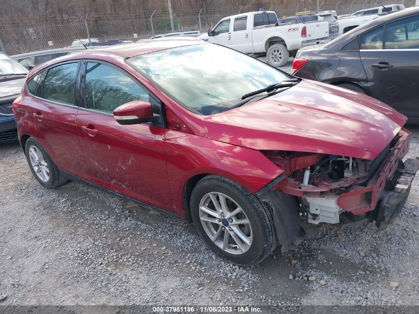 2015 FORD FOCUS SE - 1FADP3K23FL353830