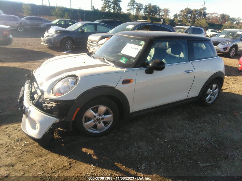 2015 MINI COOPER HARDTOP - WMWXM5C50FT940617