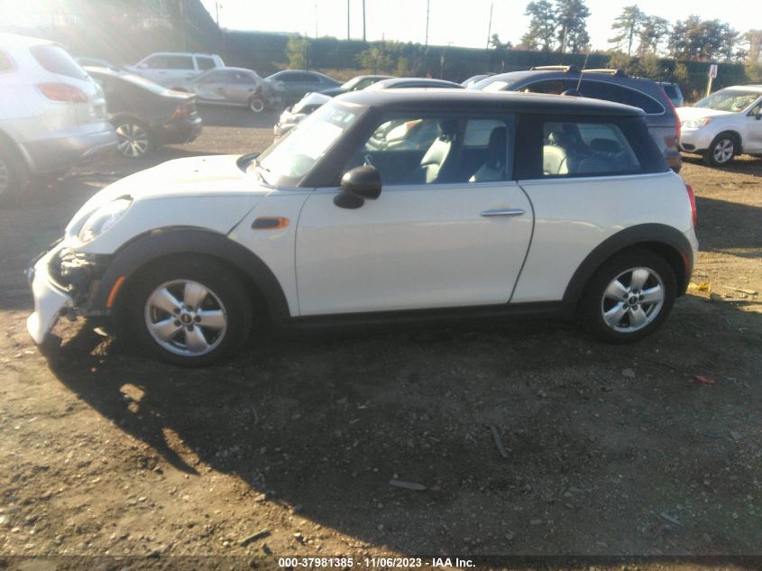 2015 MINI COOPER HARDTOP - WMWXM5C50FT940617