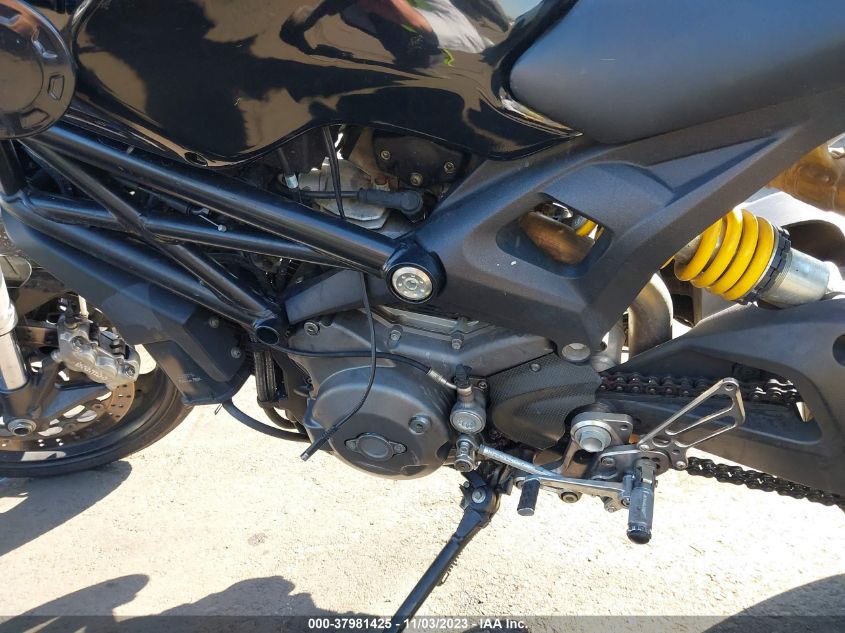 2009 DUCATI MONSTER 696 - ZDM1RADN39B014017
