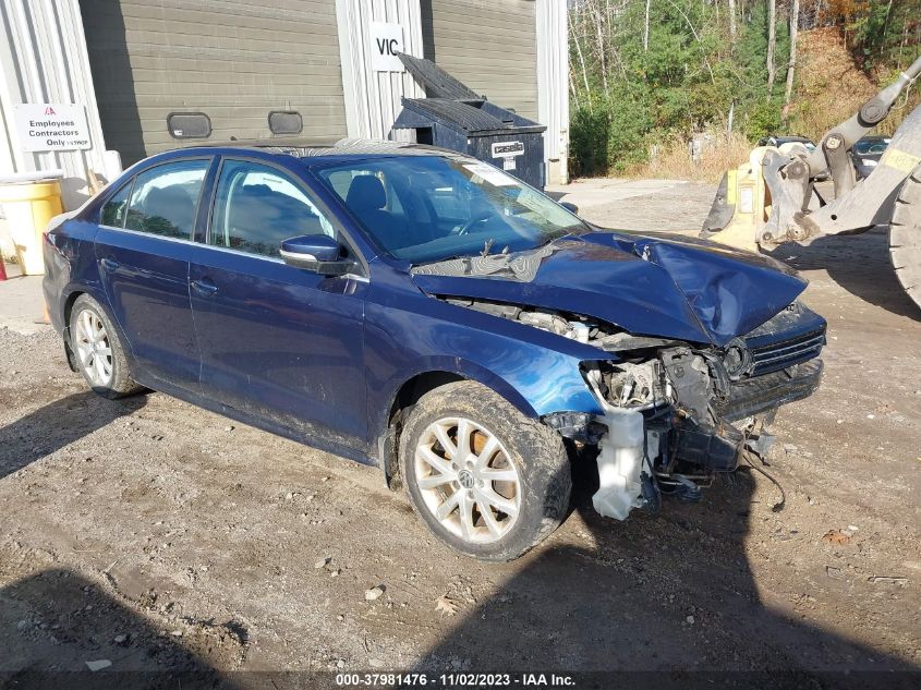 2014 VOLKSWAGEN JETTA 1.8T SE - 3VWD17AJ0EM383244