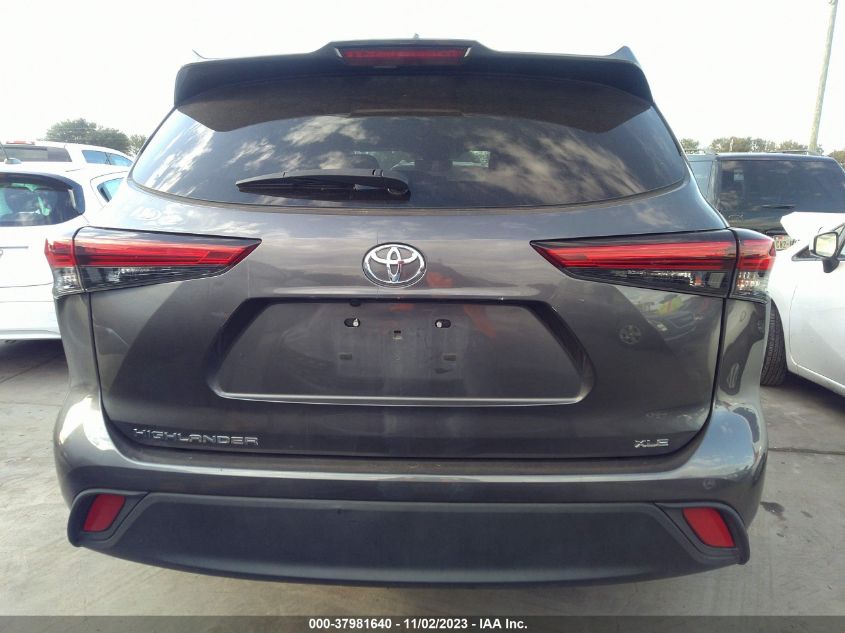 2022 TOYOTA HIGHLANDER XLE - 5TDGZRAH9NS103385