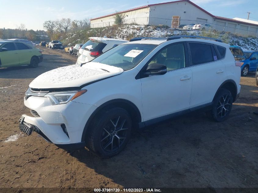 2017 TOYOTA RAV4 SE - JTMJFREV0HJ169288