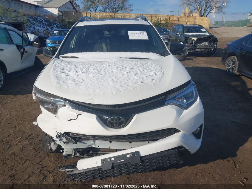 2017 TOYOTA RAV4 SE - JTMJFREV0HJ169288