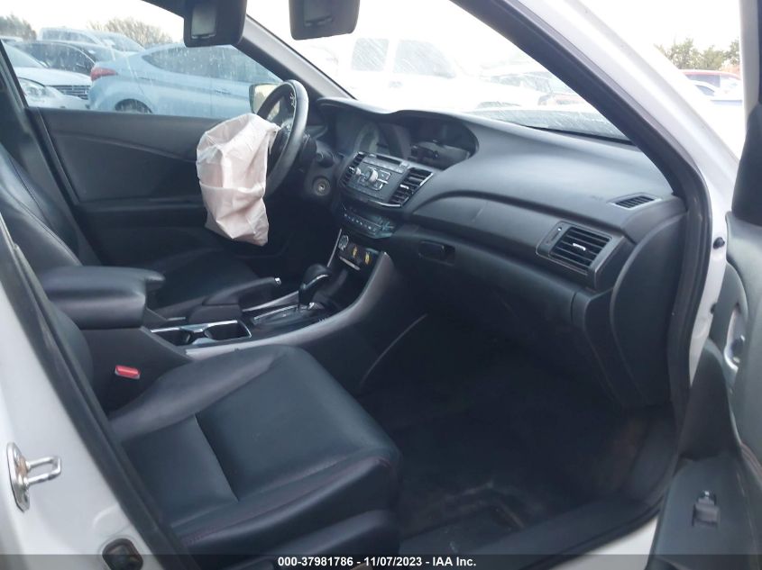 2017 HONDA ACCORD SPORT SE - 1HGCR2F15HA078005