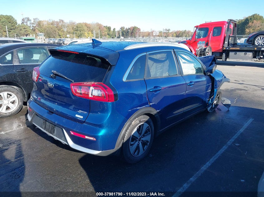 VIN KNDCC3LC2H5047864 2017 KIA NIRO EX