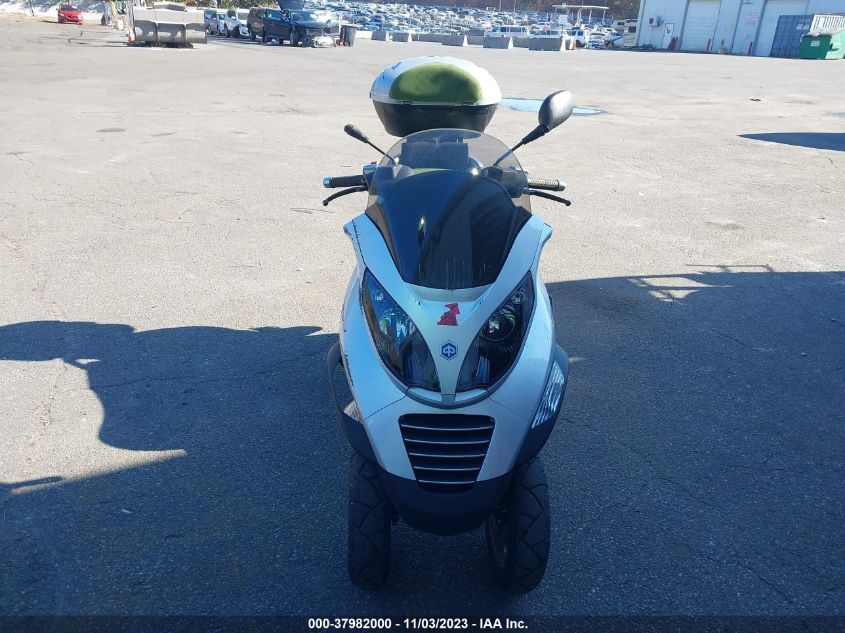 2009 PIAGGIO MP3 250 ZAPM479M095003550