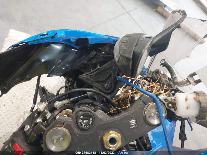 2023 SUZUKI GSX-R750 JS1GR7MA3P7101898