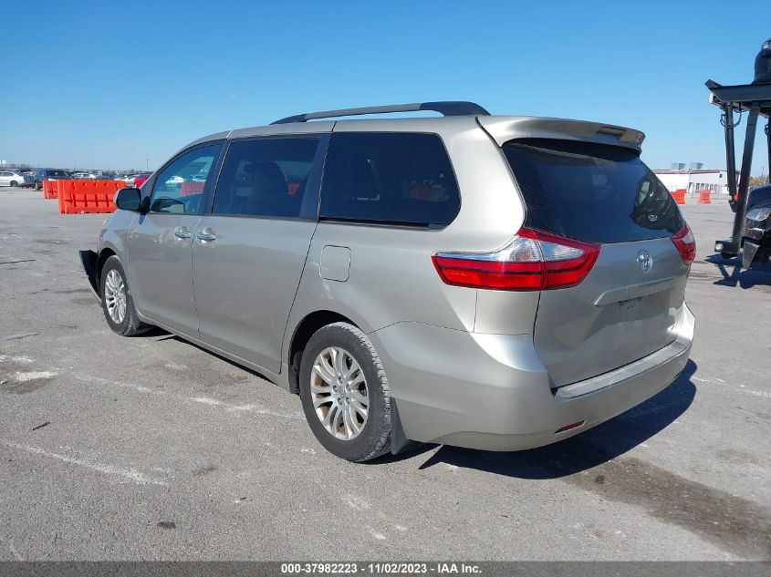 5TDYK3DC6GS743949 2016 TOYOTA SIENNA, photo no. 3