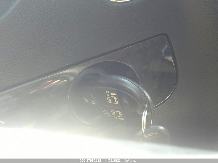 2015 DODGE GRAND CARAVAN SXT - 2C4RDGCG1FR527511