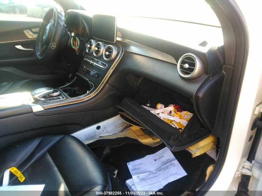 2018 MERCEDES-BENZ GLC 300 COUPE WDC0J4KB4JF352056
