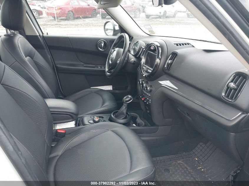 2018 MINI COUNTRYMAN COOPER - WMZYV5C34J3E03120