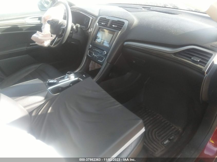 2017 FORD FUSION SE - 3FA6P0HD8HR156673