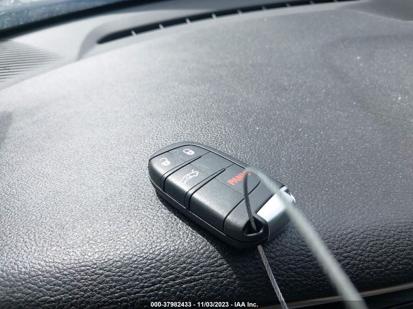 2020 DODGE CHALLENGER SXT - 2C3CDZAG2LH132716