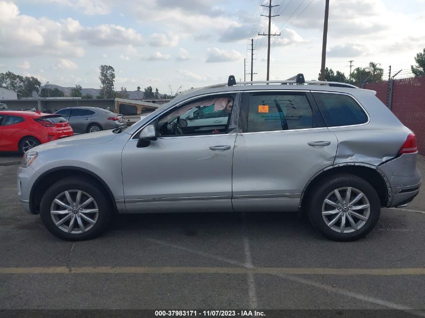 2017 VOLKSWAGEN TOUAREG SPORT W/TECHNOLOGY - WVGEF7BP4HD001787